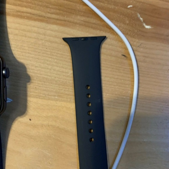 42mm Apple Watch series three - Picture 5 of 5